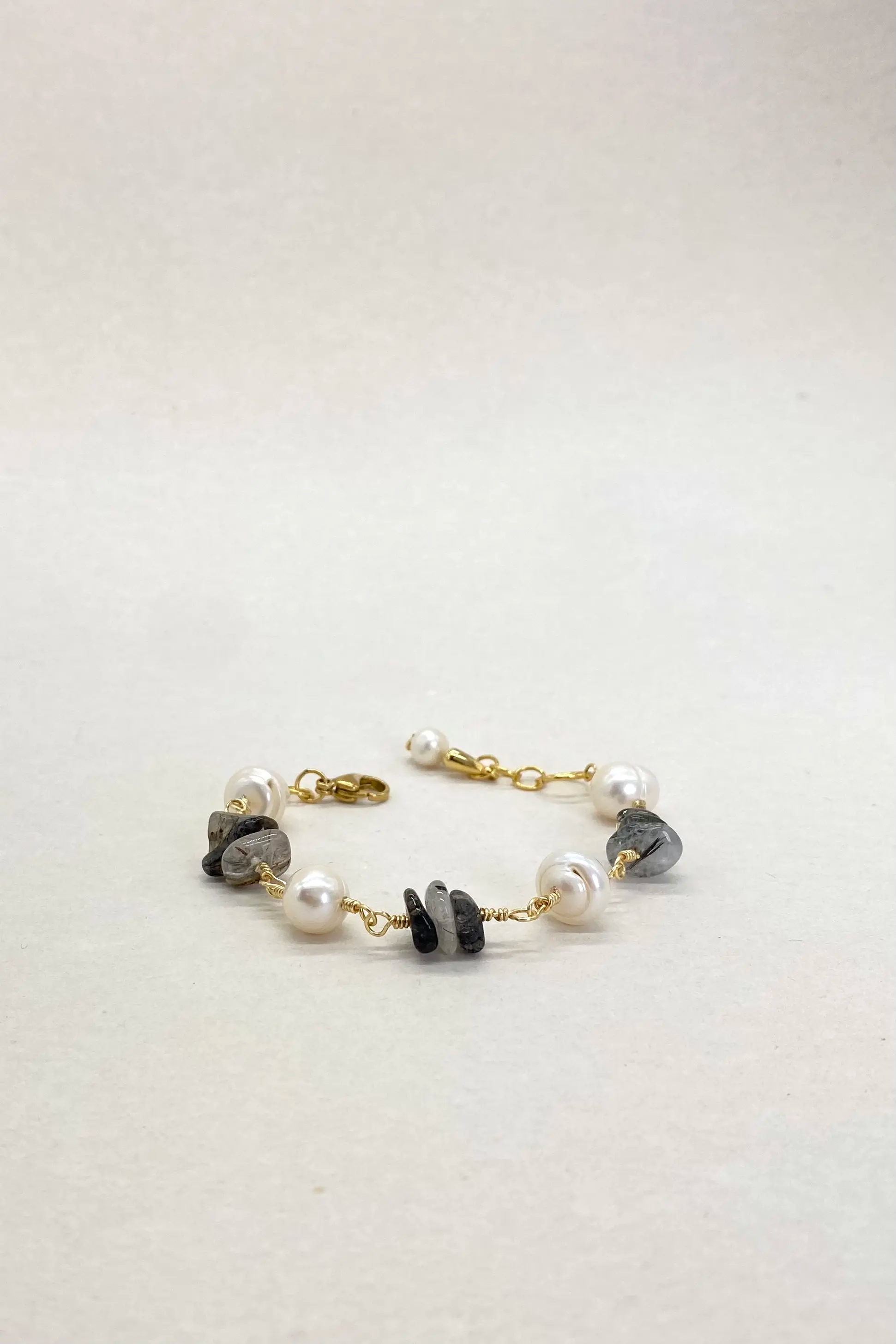 PULSERA LABRADORITA Y PERLA-product-image