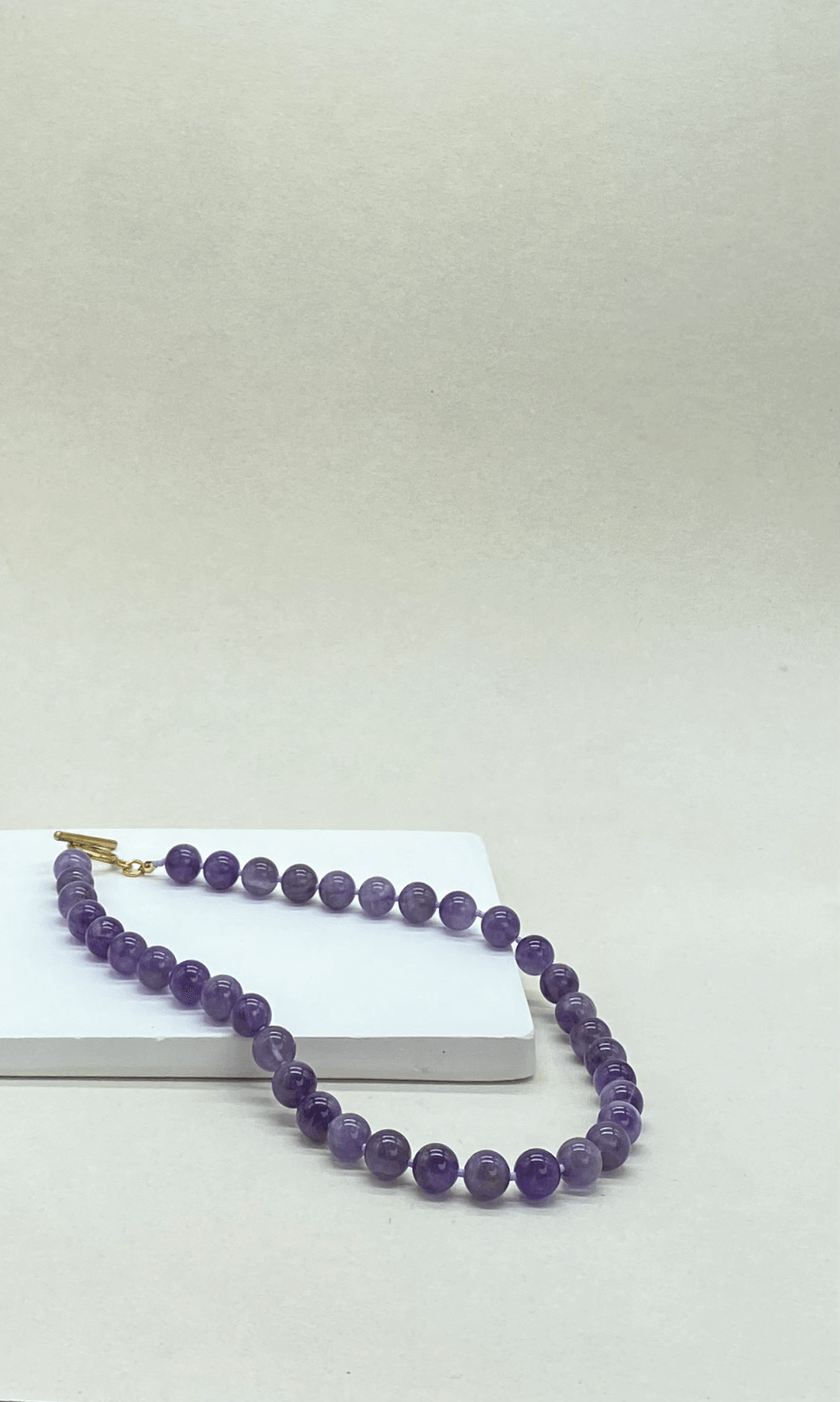 COLLAR AMATISTA