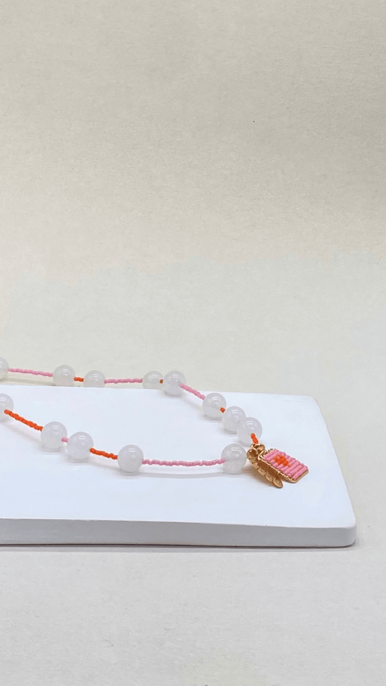 COLLAR IRIS CHARMS